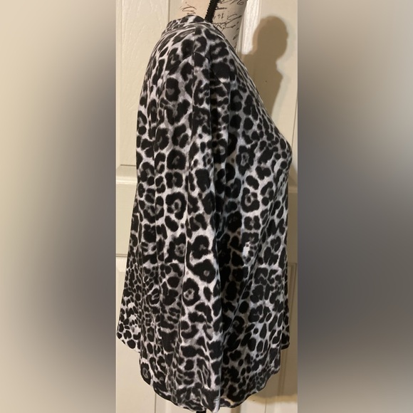 Ladies Size XL Ruby Rd Embellished Blouse - Picture 2 of 14